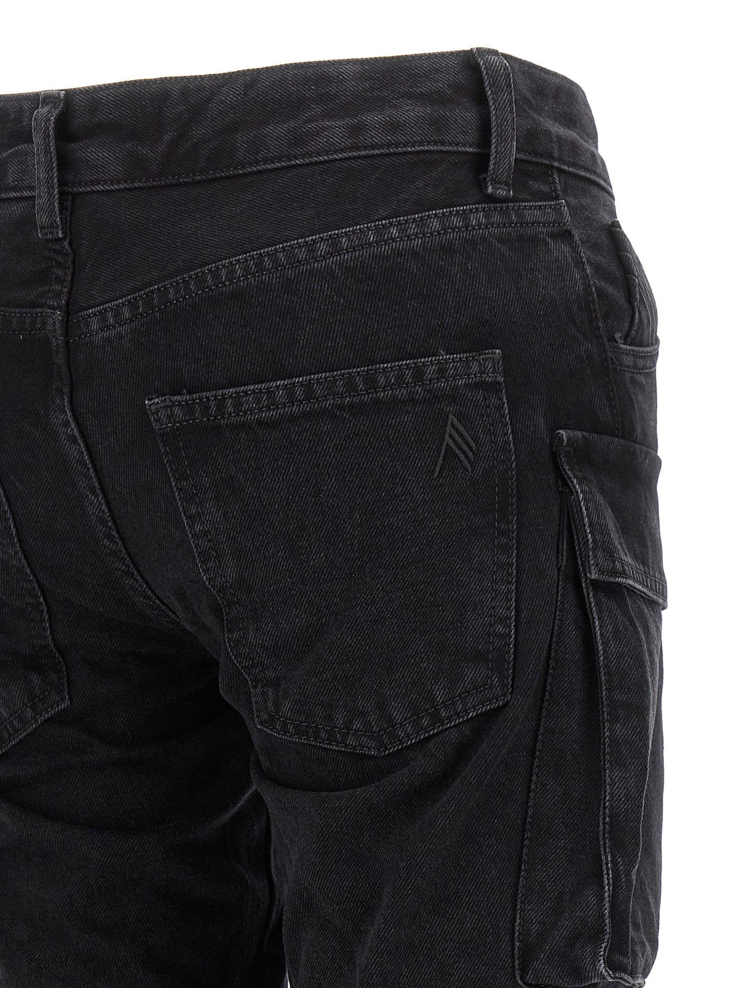 جينز إيسي من أتيكو