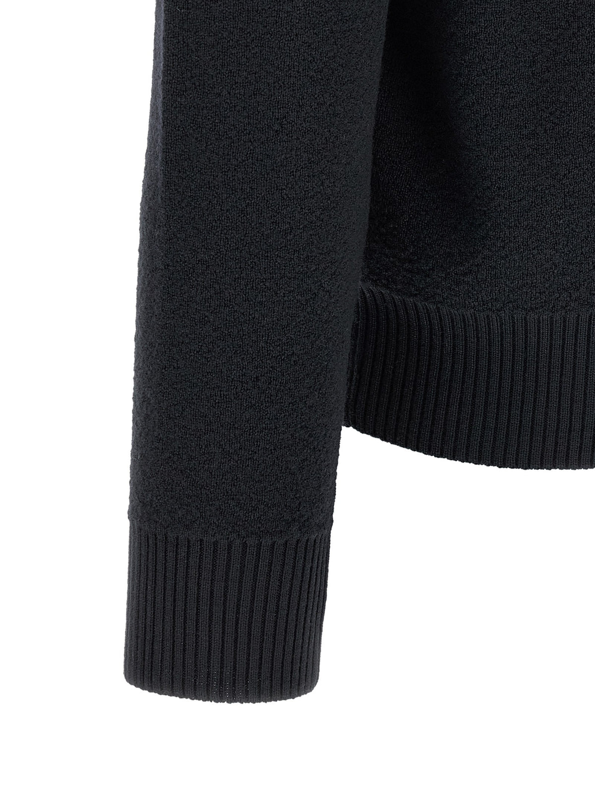 '5100011' sweater