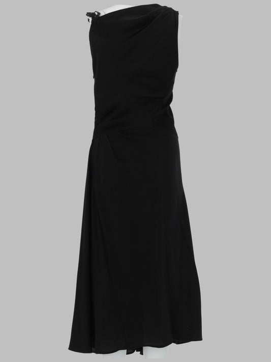 ABITO CON INSERTI IN PIZZO