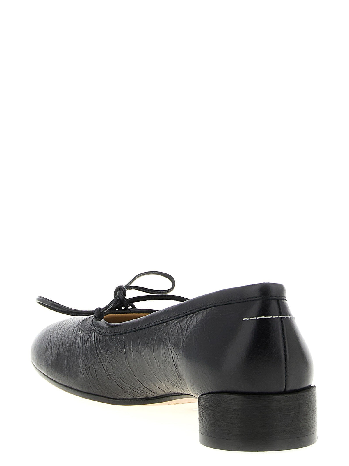 'Anatomic' ballet flats