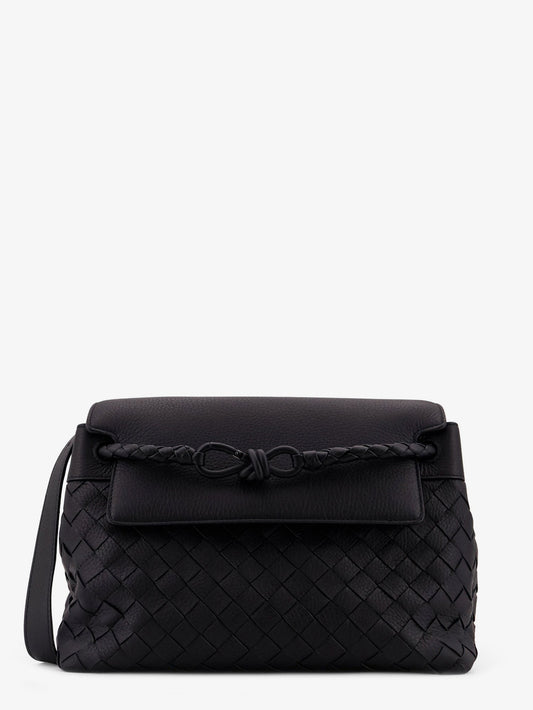 Andiamo leather shoulder bag with Intrecciato pattern