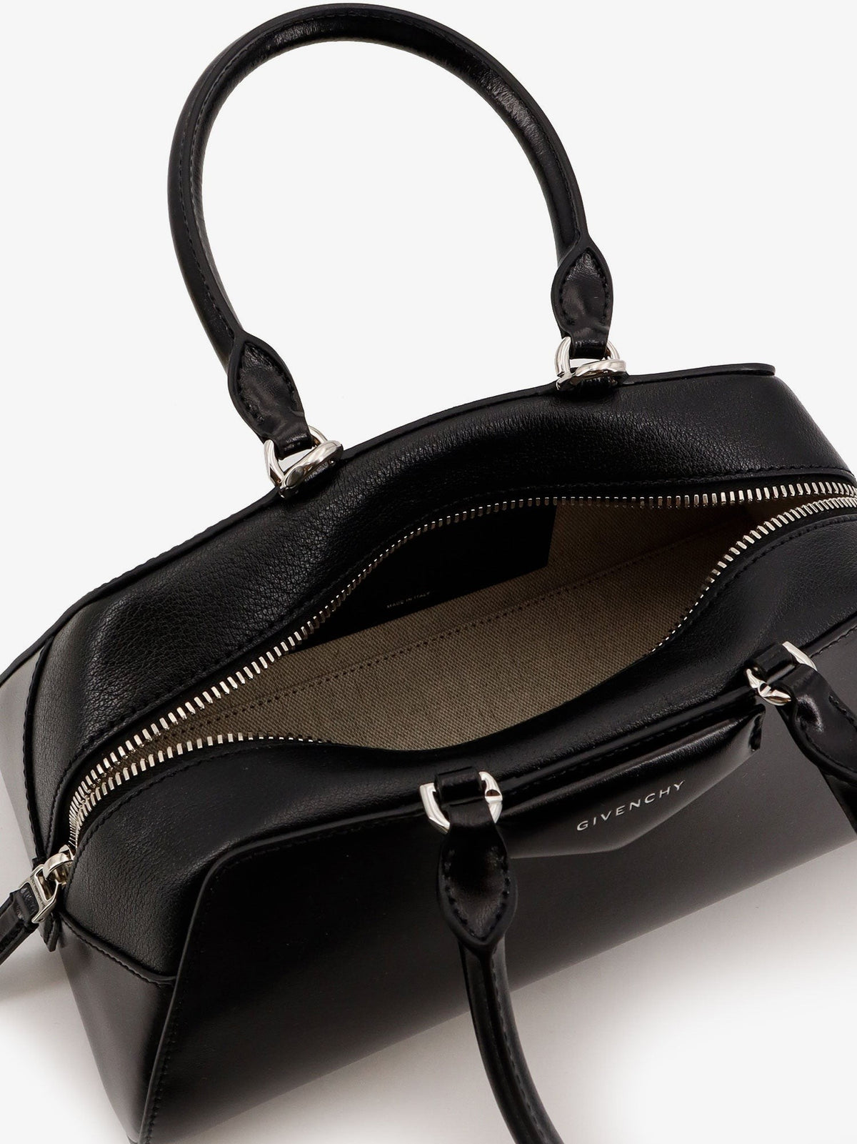 Antigona Small leather crossbody bag