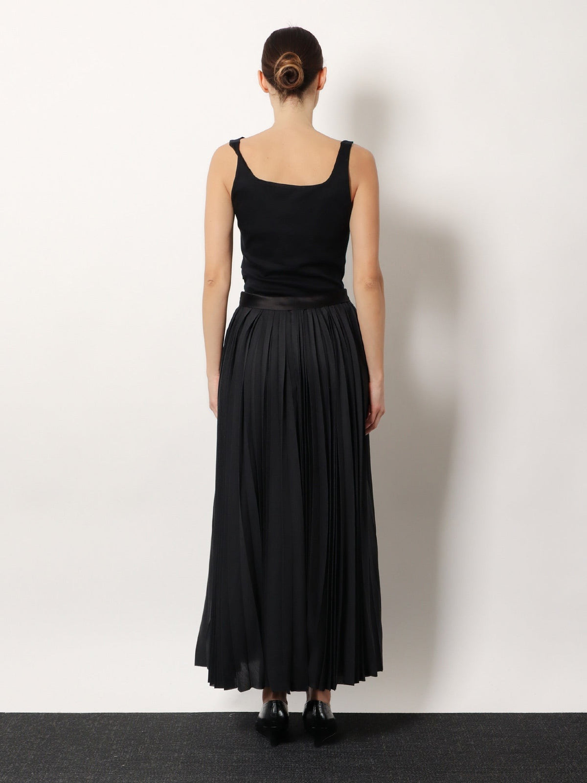 Arissto pleated skirt