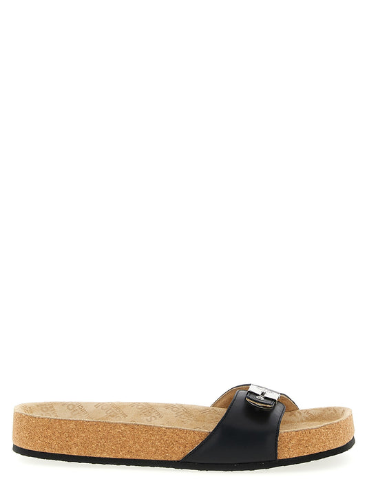 صنادل بالنسياغا x سكول