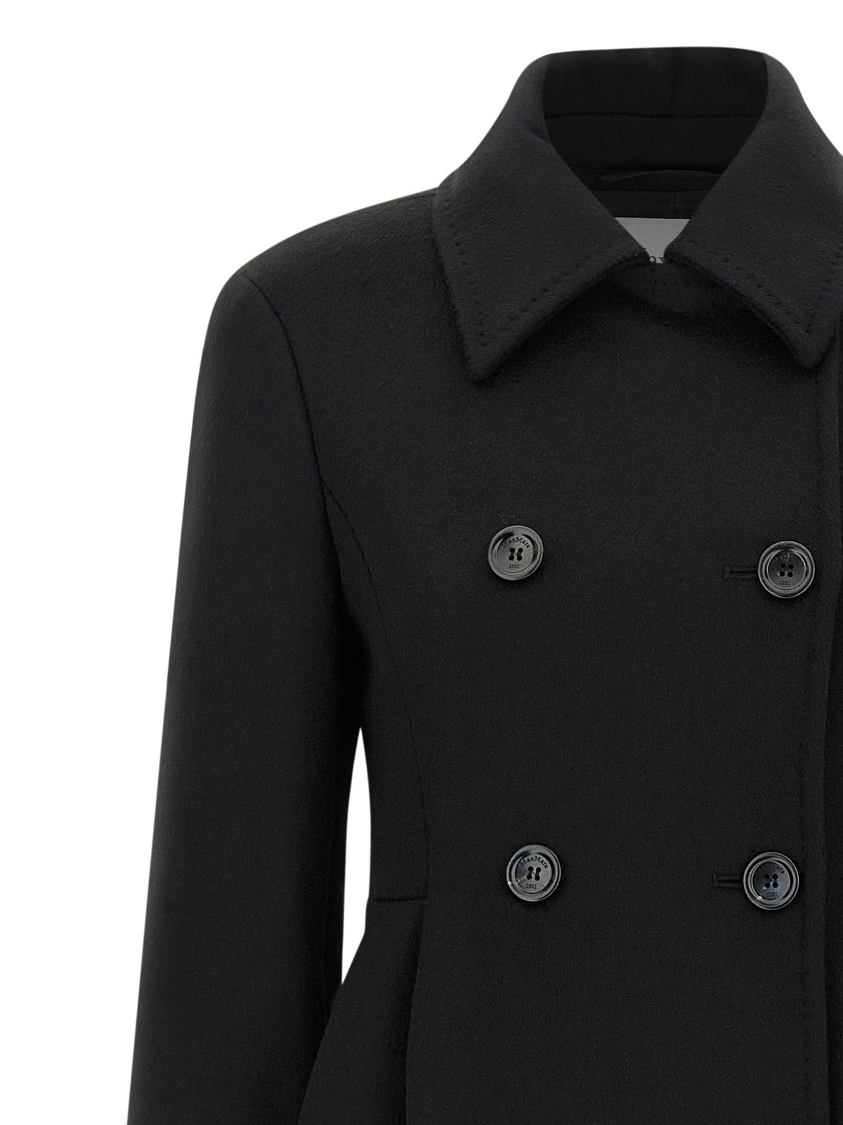 'Beati1234' coat