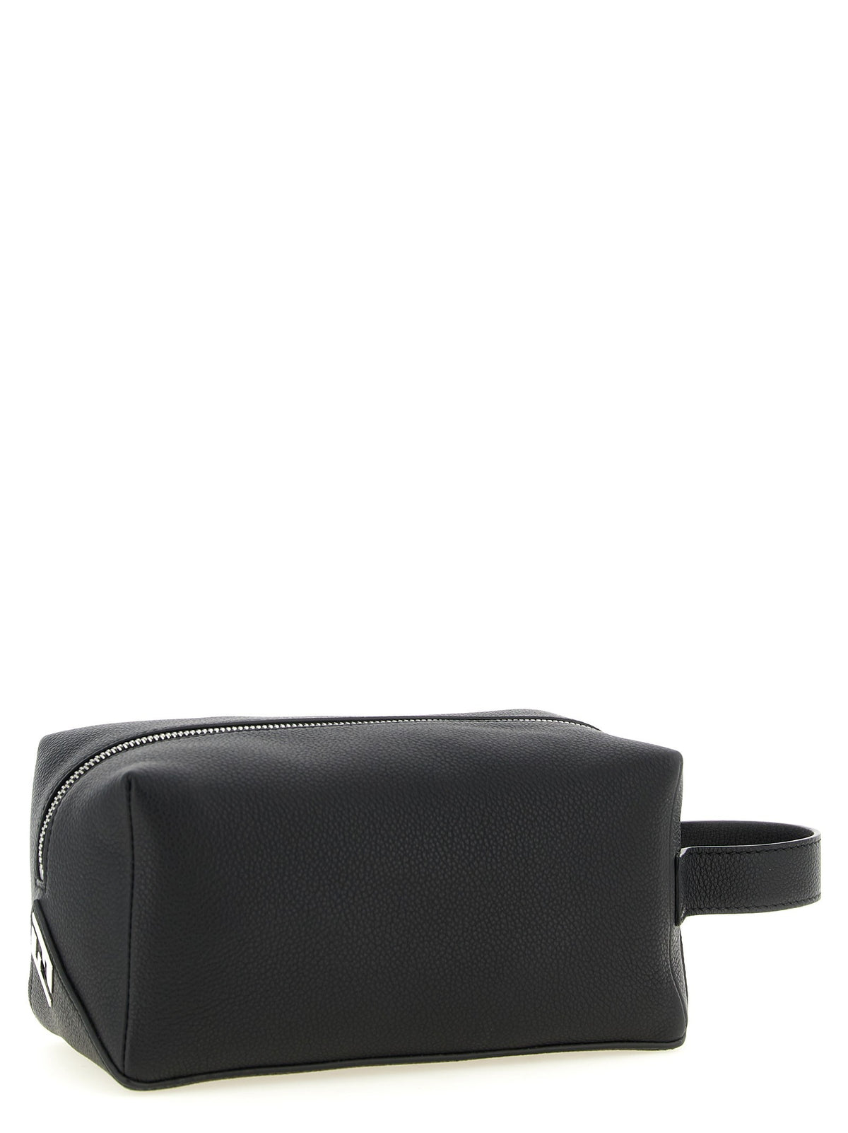 Beauty 'Fendi Lui'