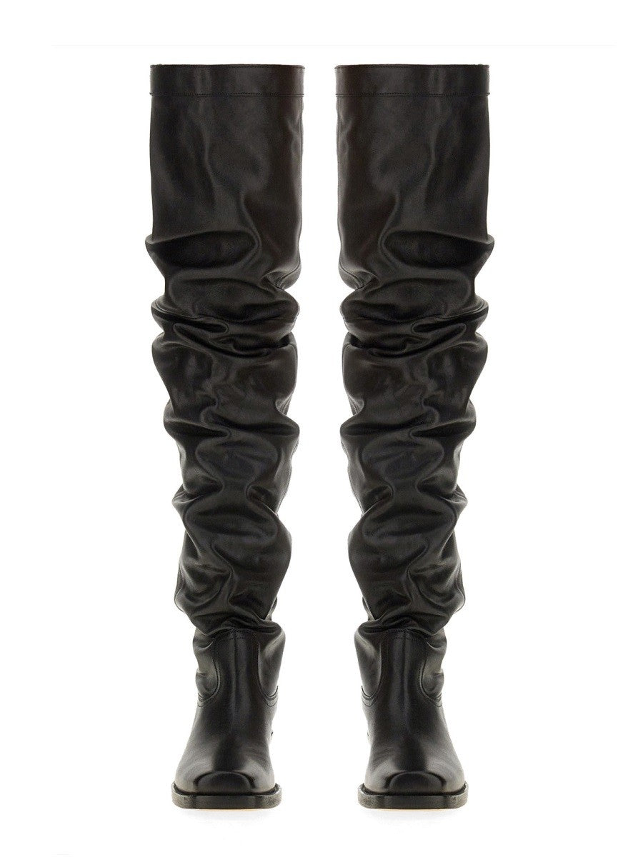 BOOT "LOVED ONES"