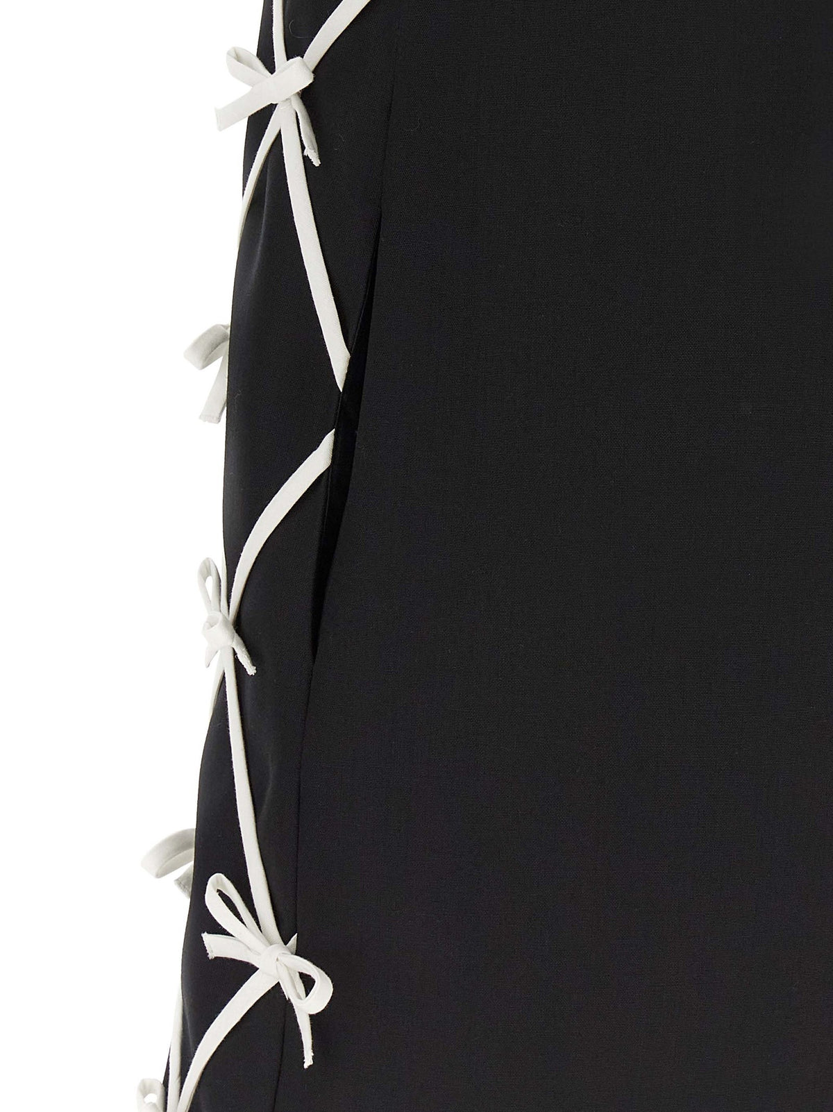 Bow dress