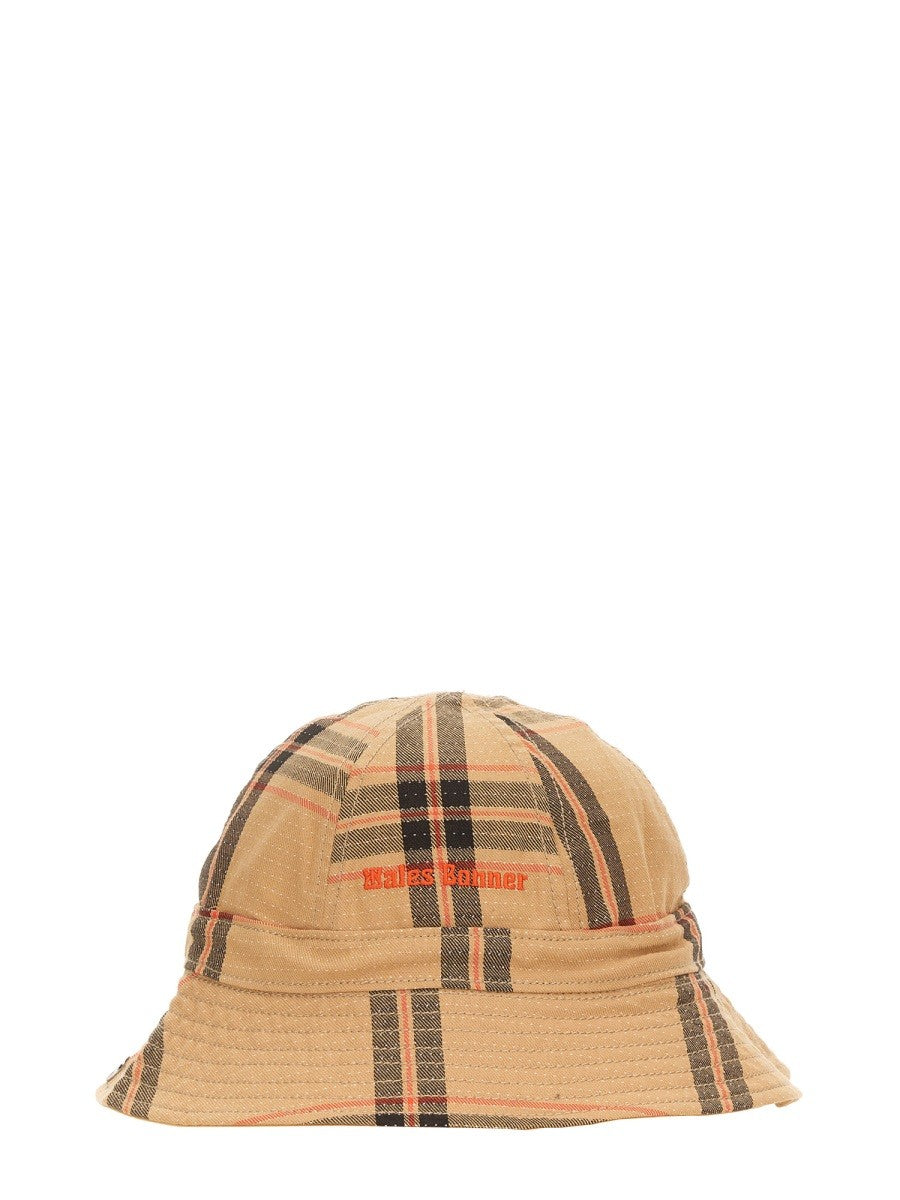 BUCKET HAT