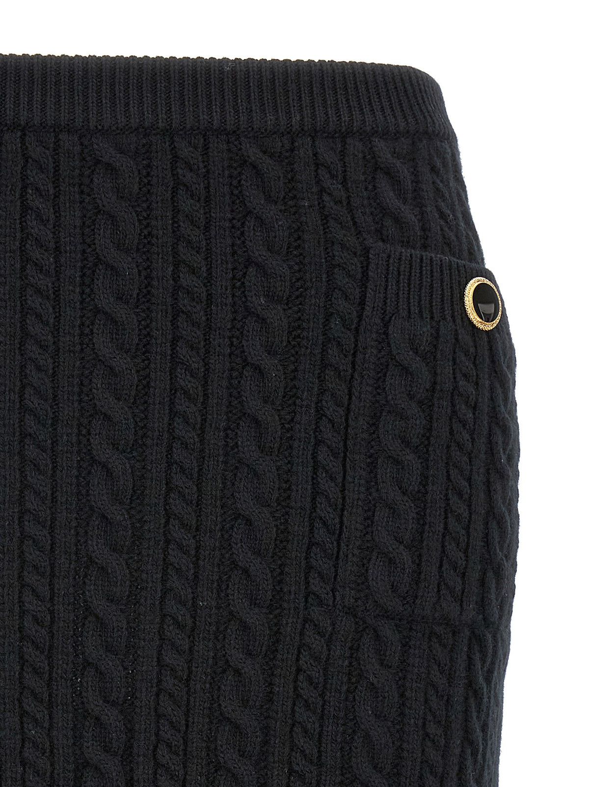 Button skirt