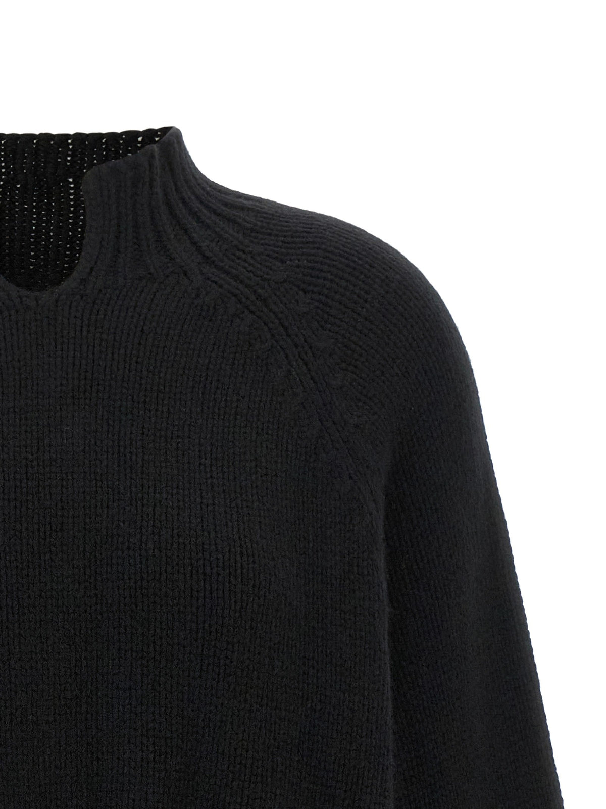 'Cain' sweater