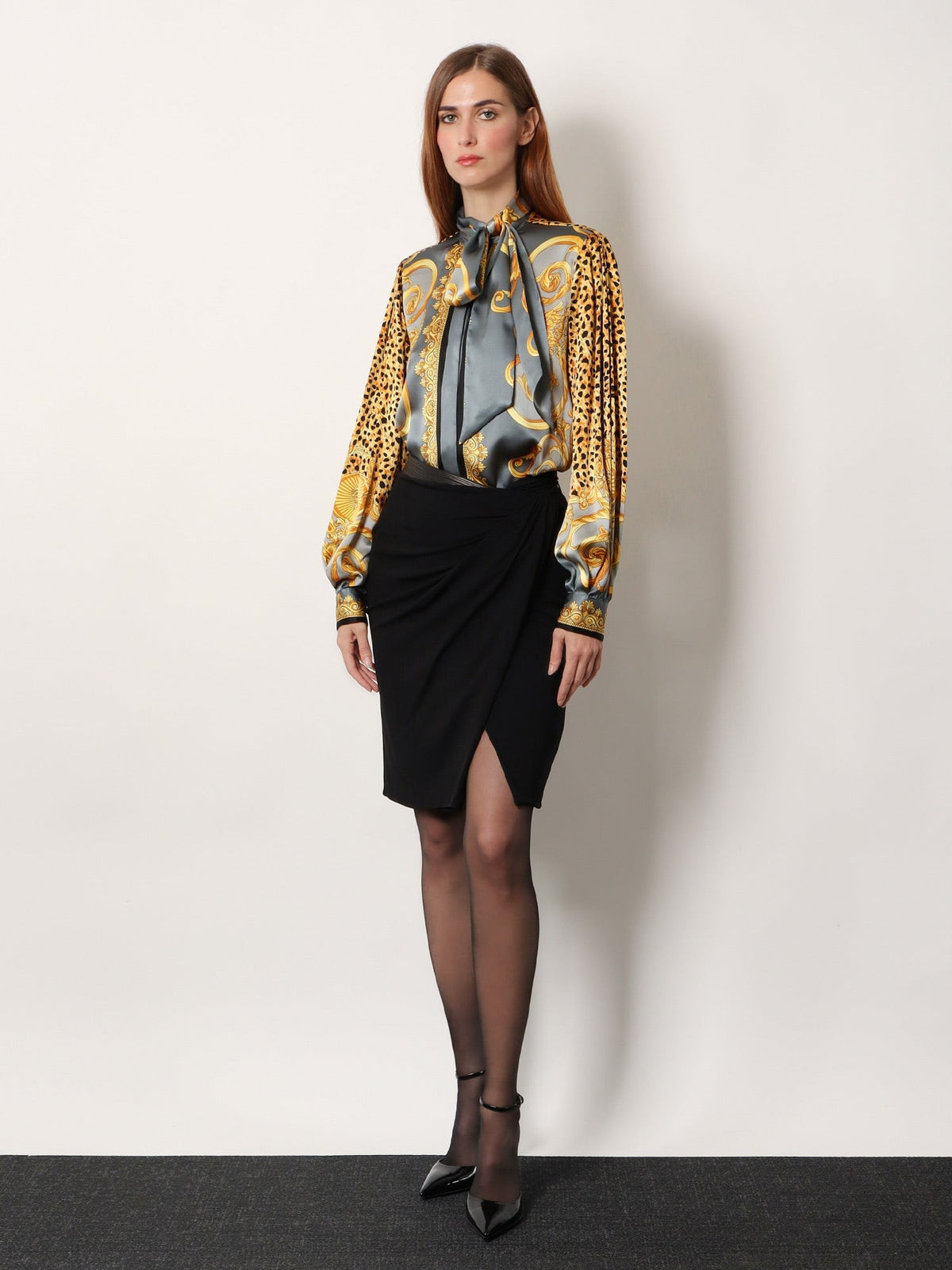 Cheetah Foulard Lavallière silk shirt