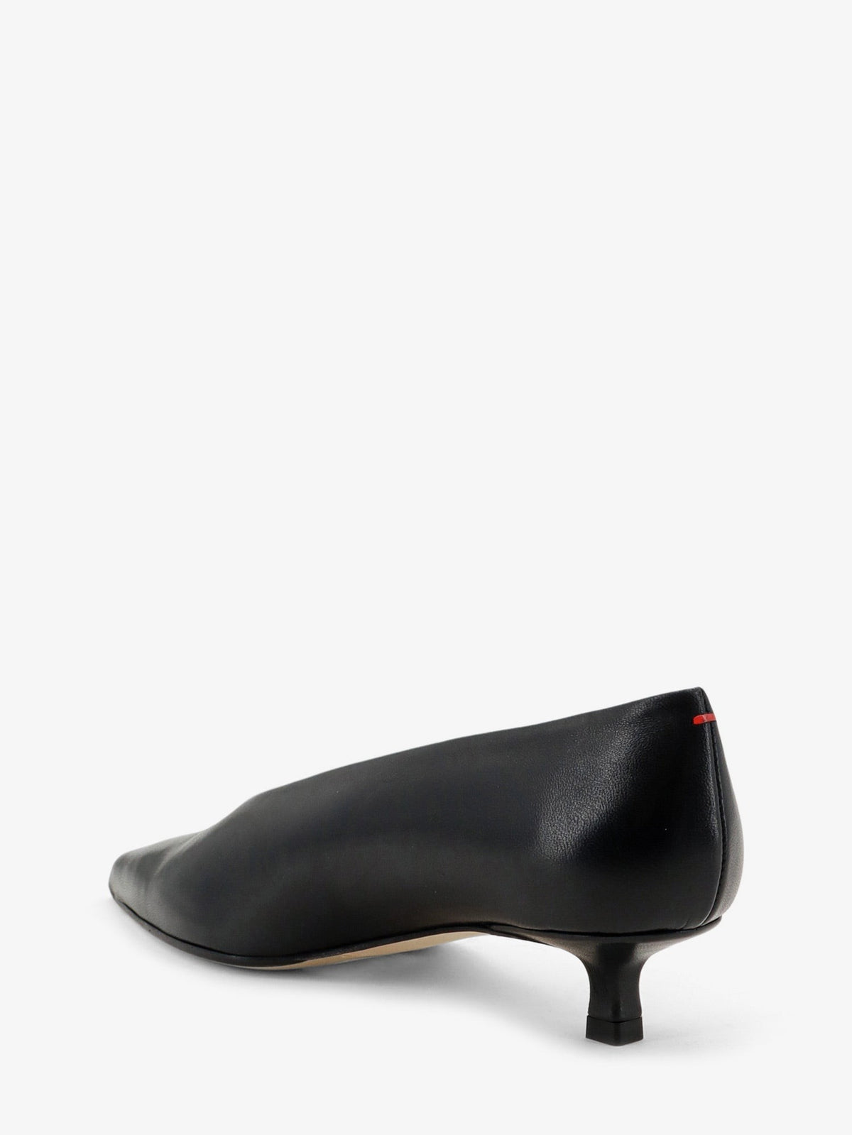 Clara leather décolleté