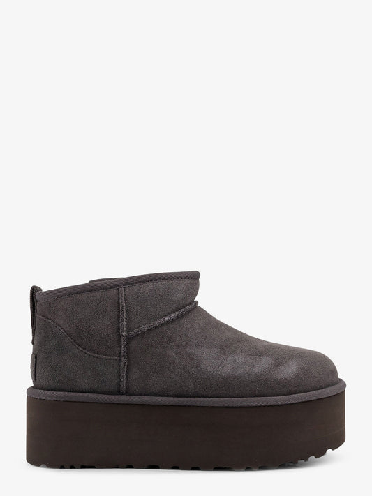 جزمة الكاحل الكلاسيكية الترا ميني بلاتفورم من جلد الشامواه