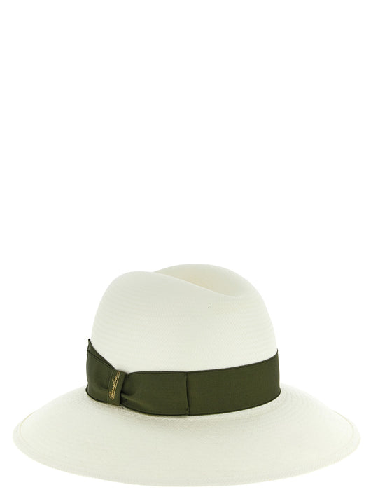 'Claudette' hat
