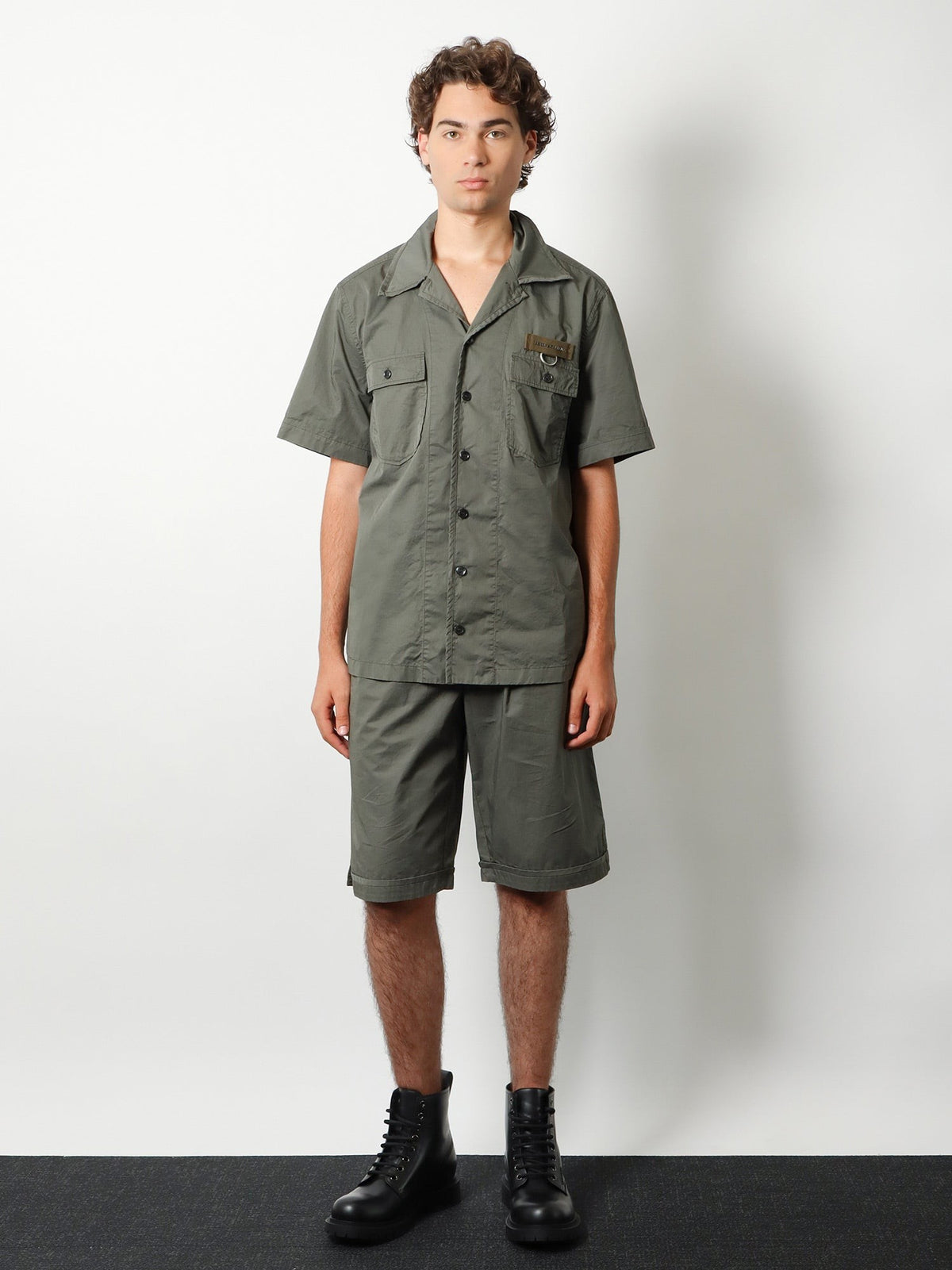 Cotton shirt with Logo patch