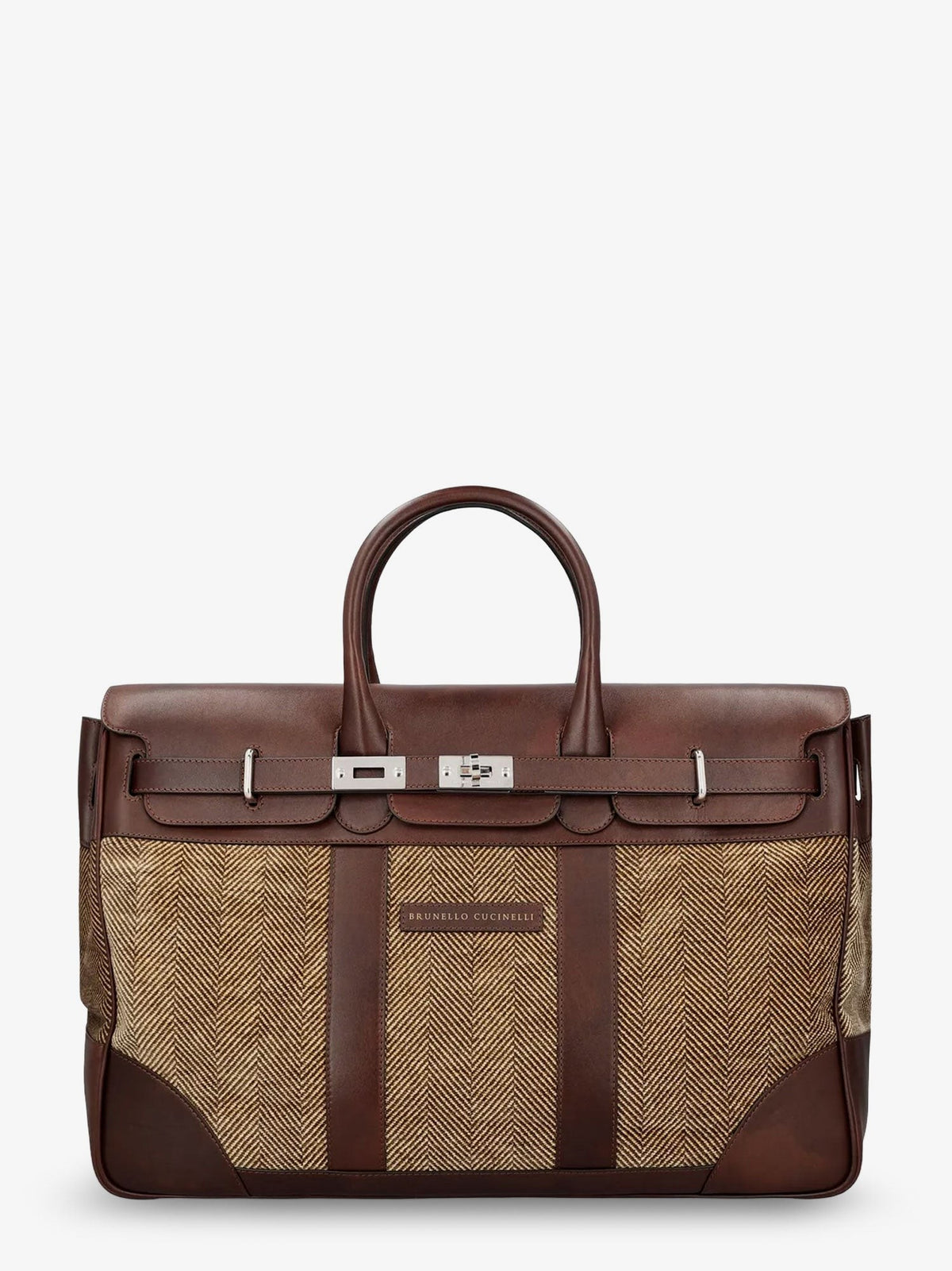 Country leather bag with chevron pattern