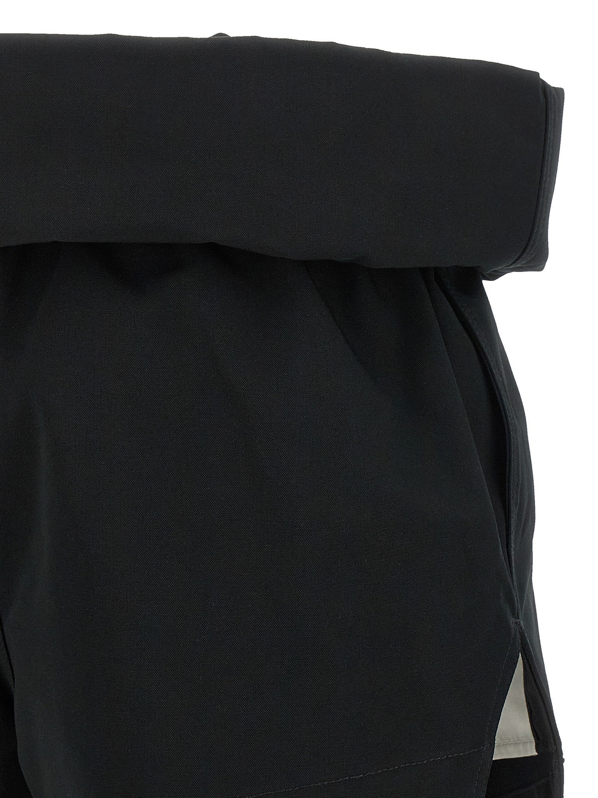 'Crater' shorts