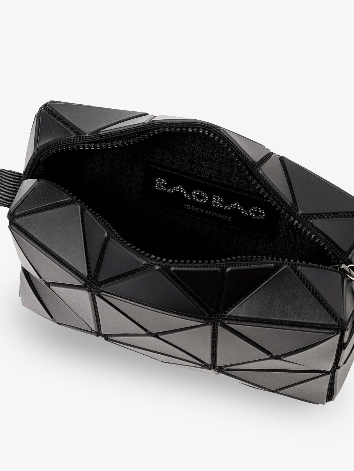 Cuboid shoulder bag with geometric pattern