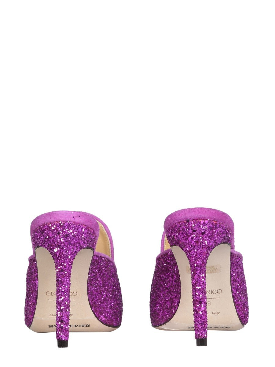 DAPHNE PUMPS
