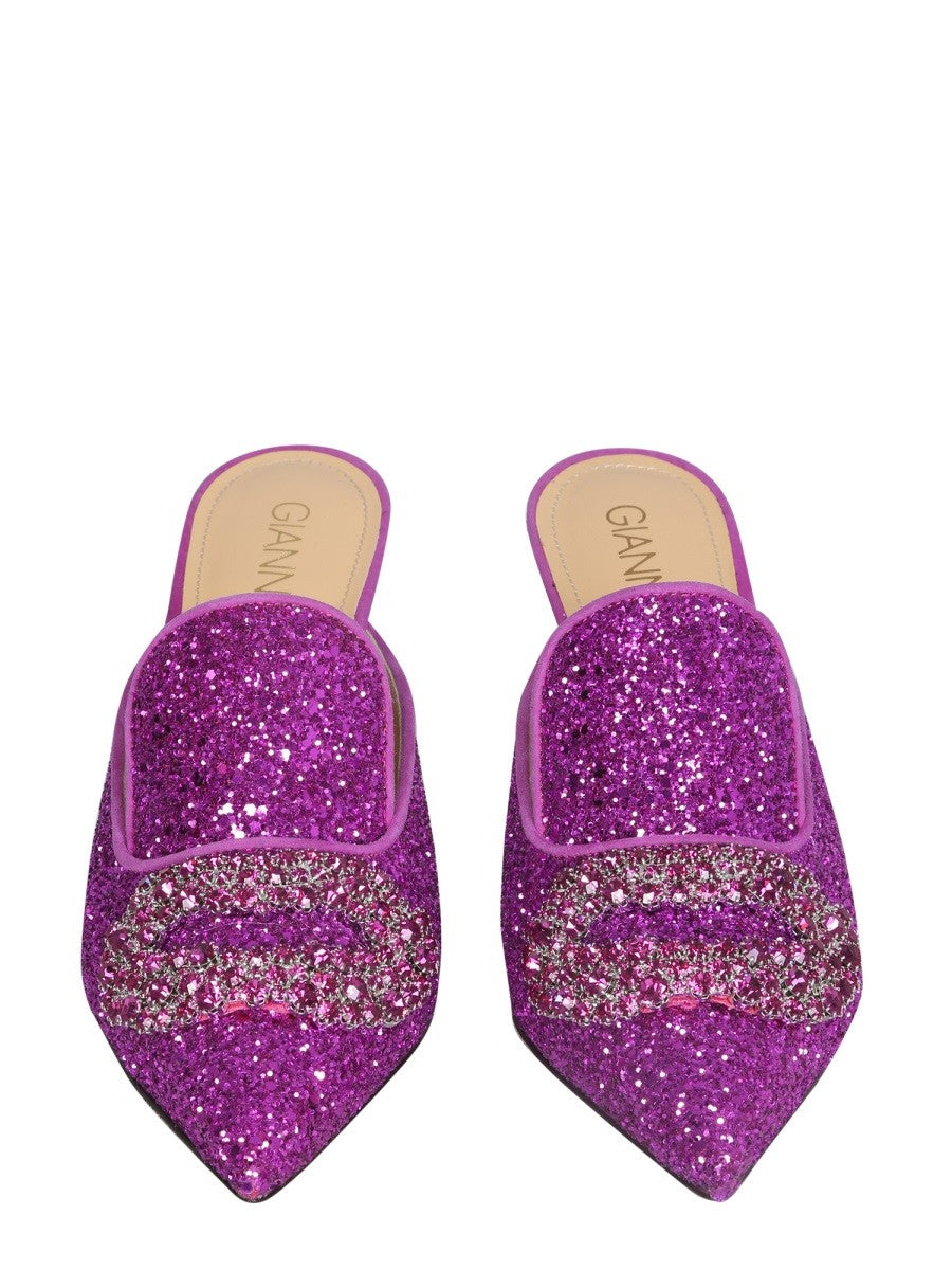 DAPHNE PUMPS