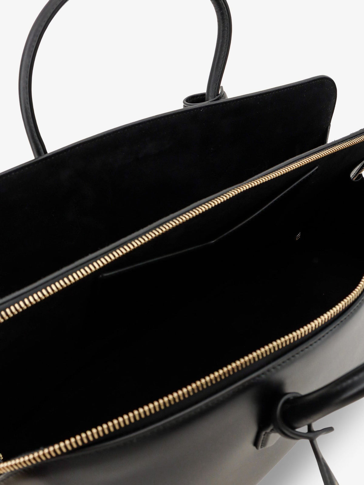 Delta Medium leather handbag