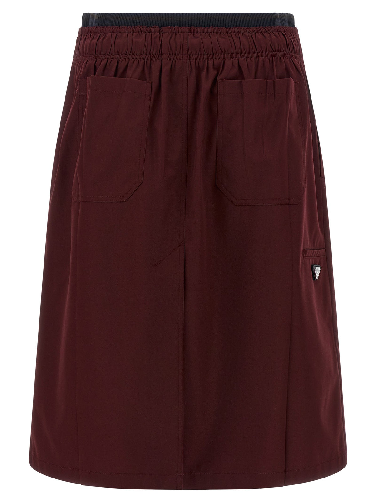 Double layer elastic skirt
