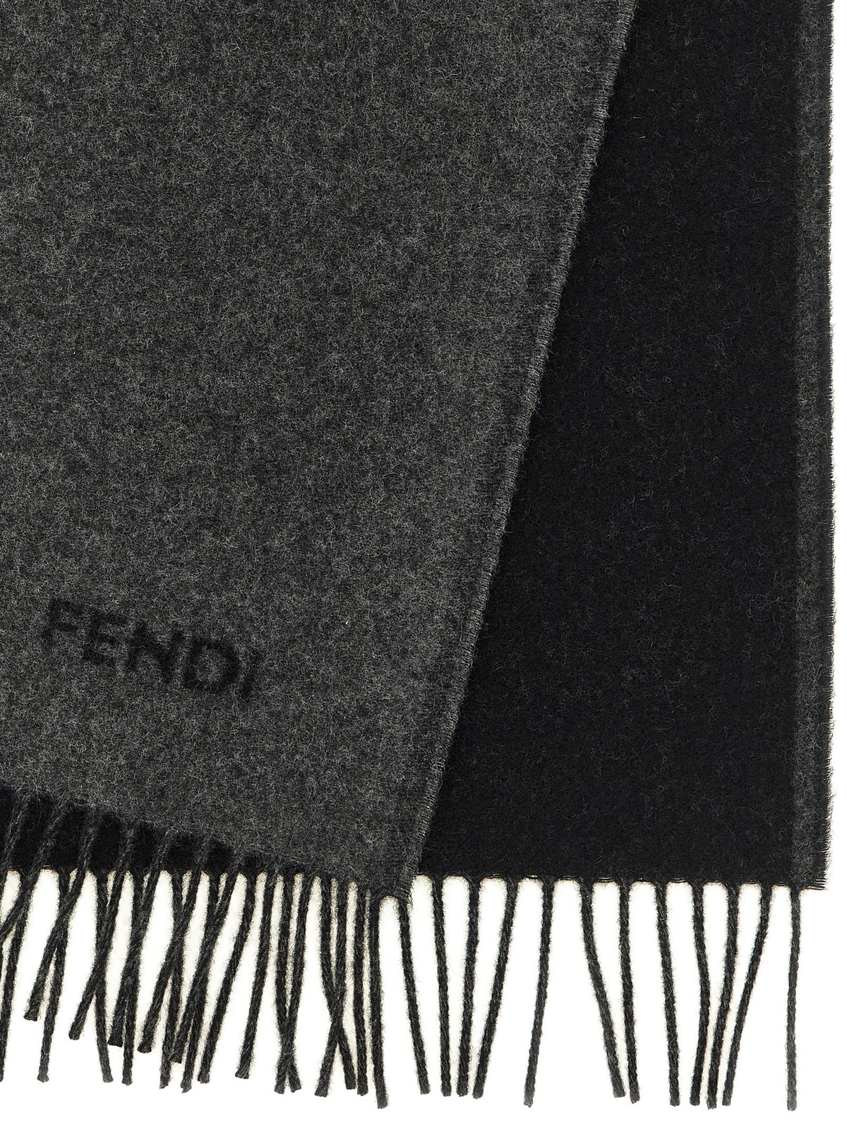 Cashmere scarf