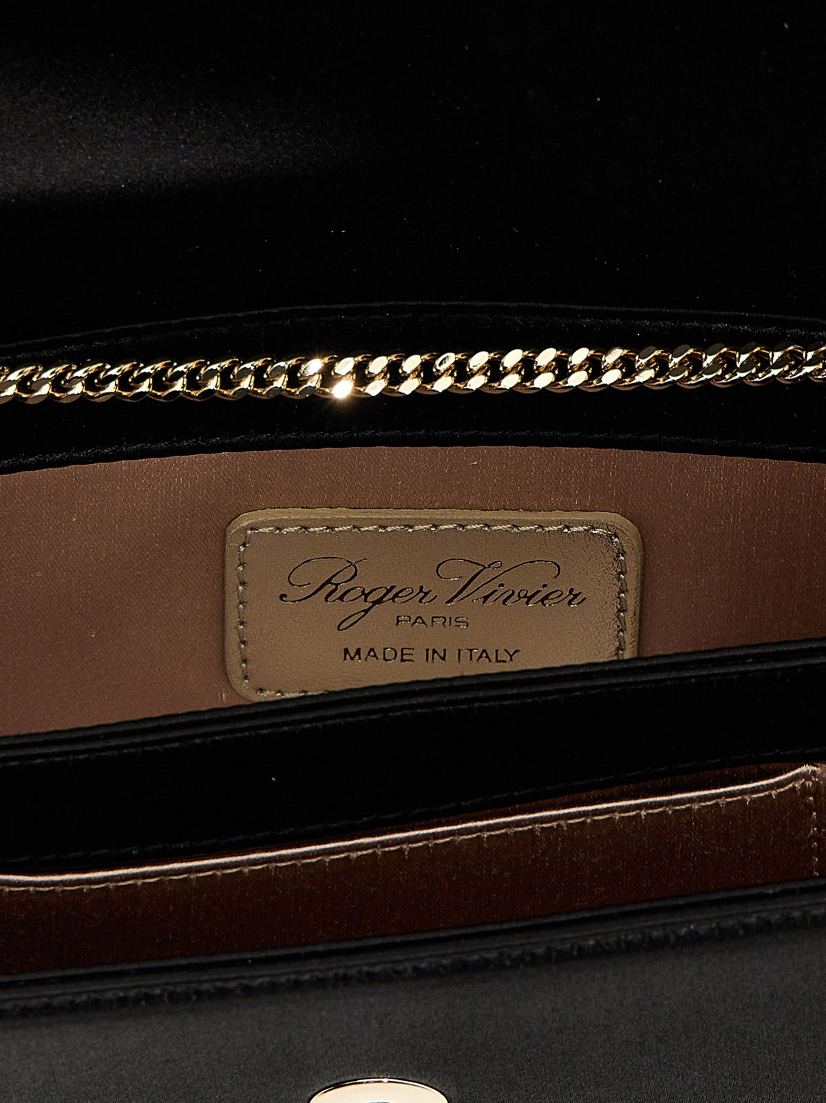 'Efflorescence' clutch