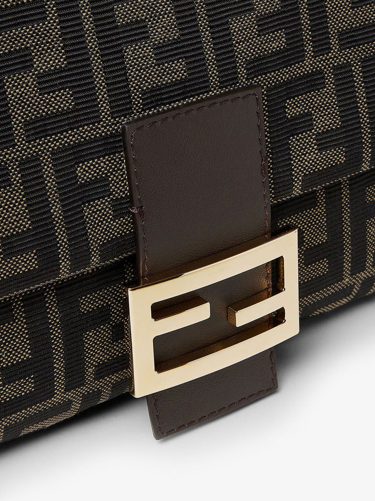 Flap 26325 FF Zucca Jacquard shoulder bag