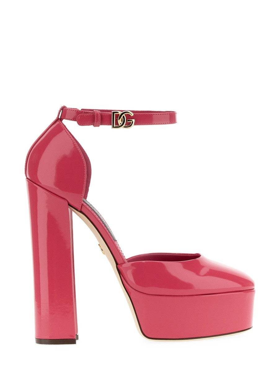 GLOSSY LEATHER PLATFORM PUMPS
