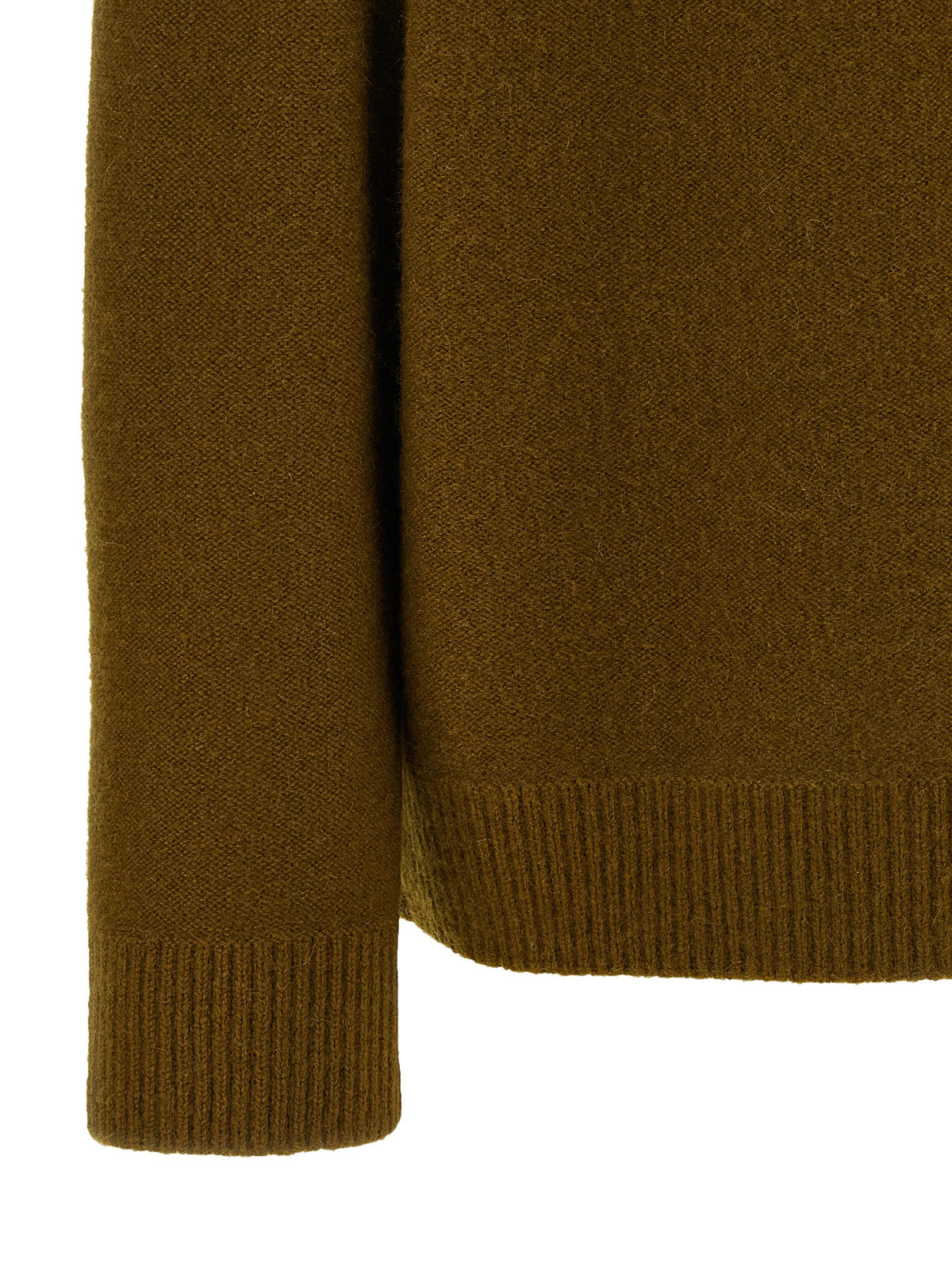 Green round-neck cashmere sweater