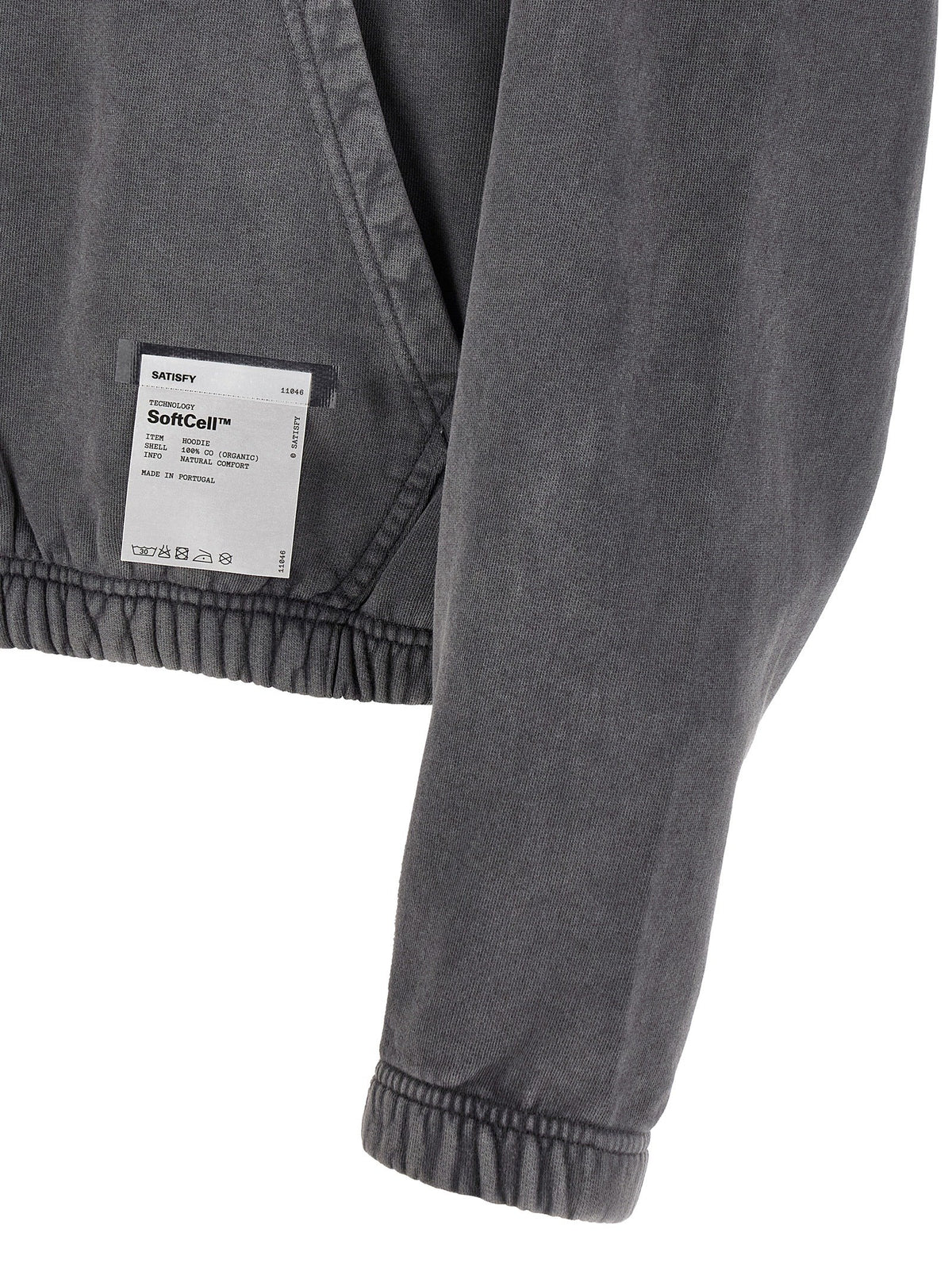 Hoodie with elastic