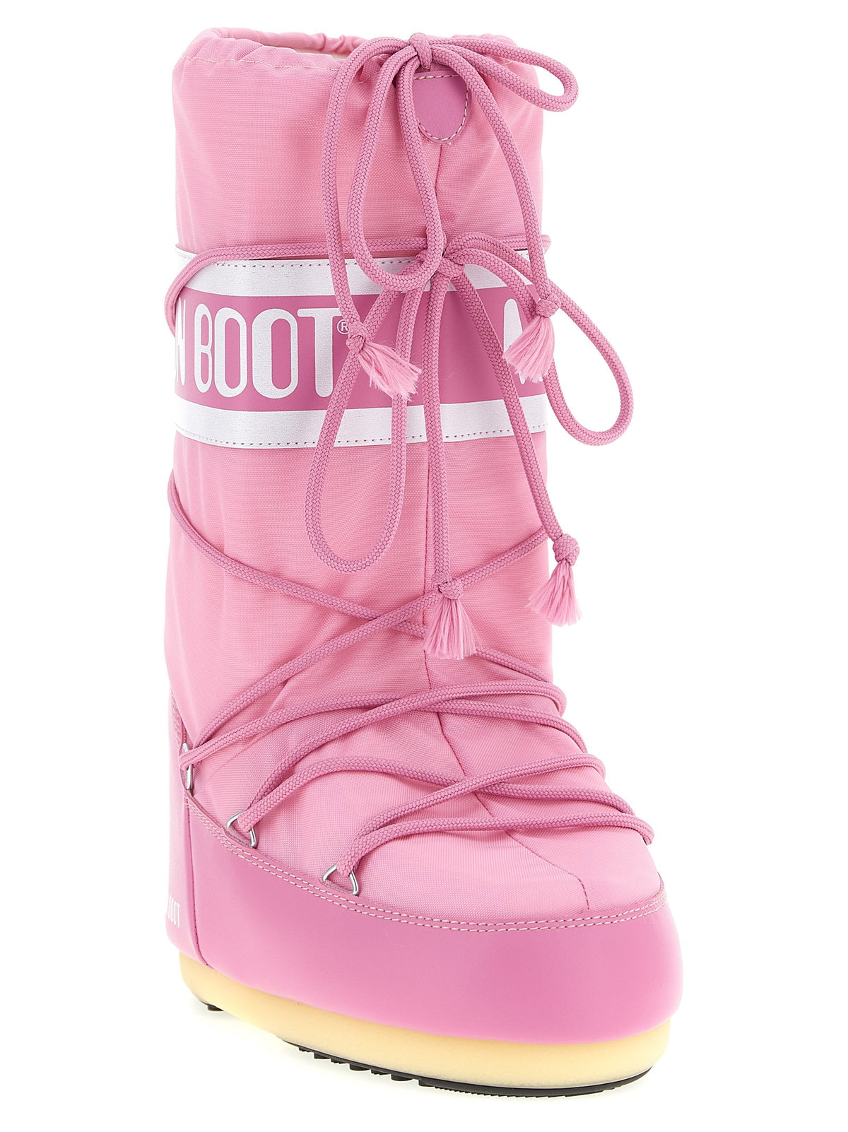 'Icon' boots