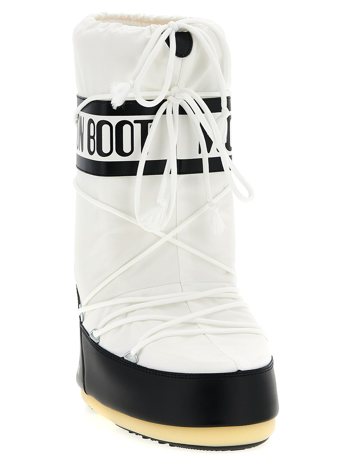 'Icon' boots