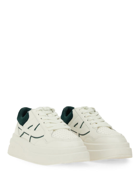 "ICONIC" SNEAKER