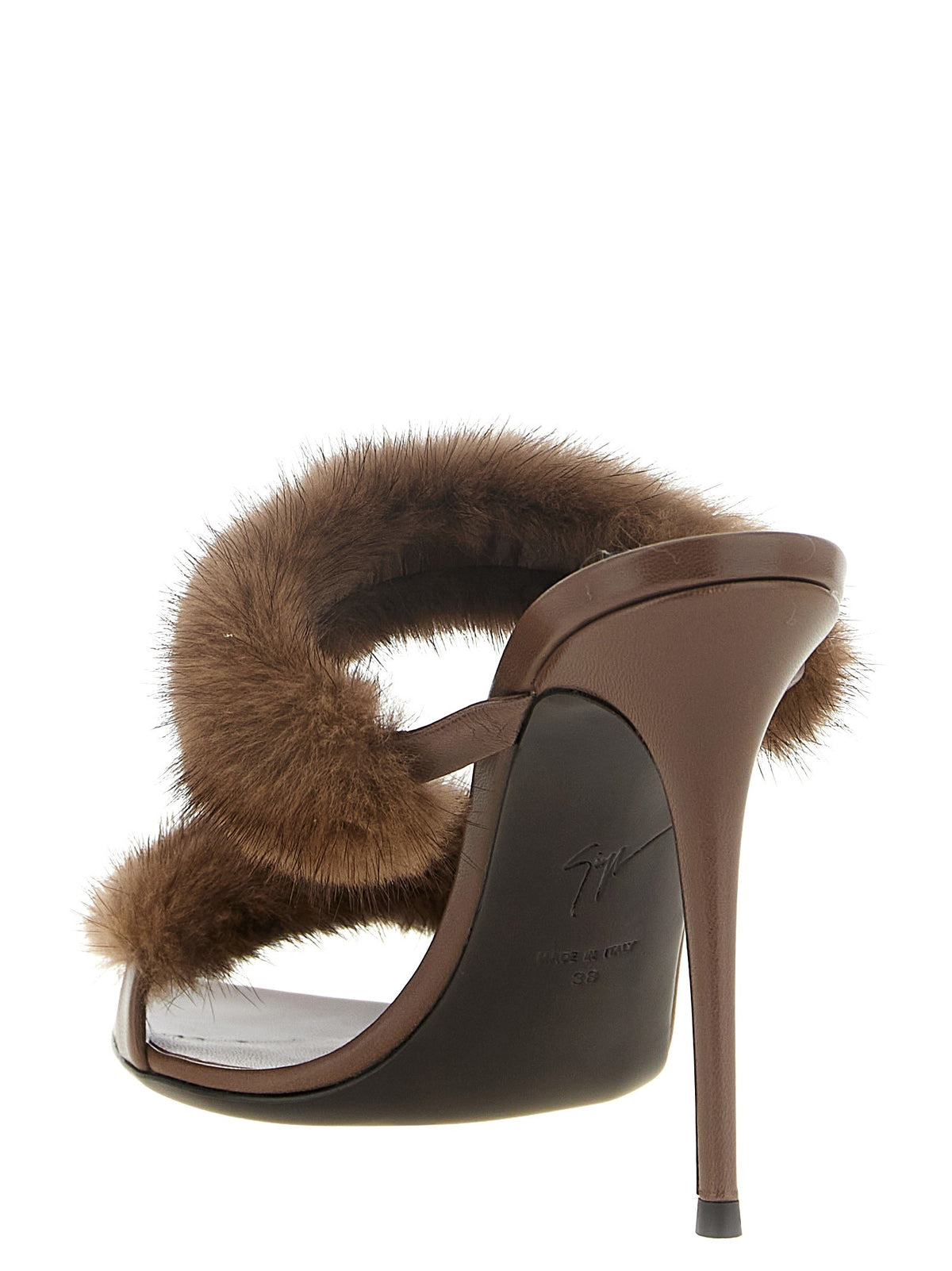 'Intriigo' mules