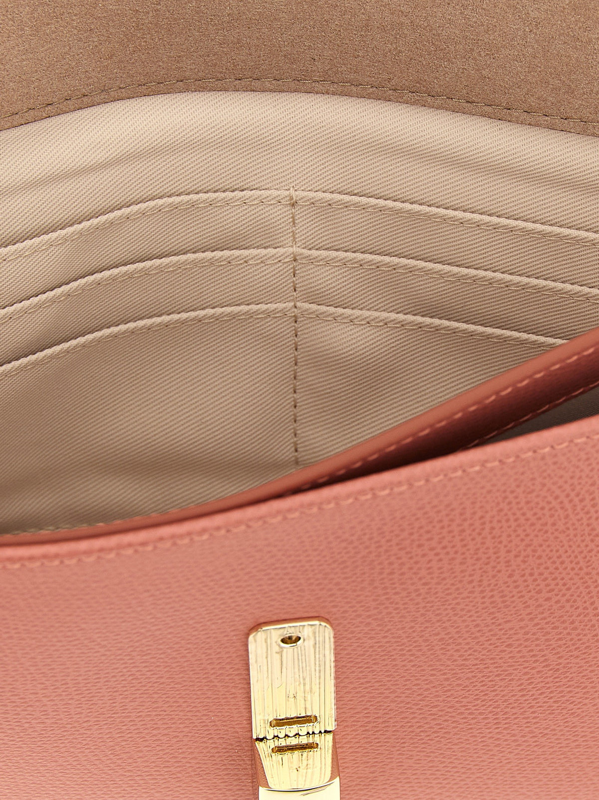 Iris Clutch