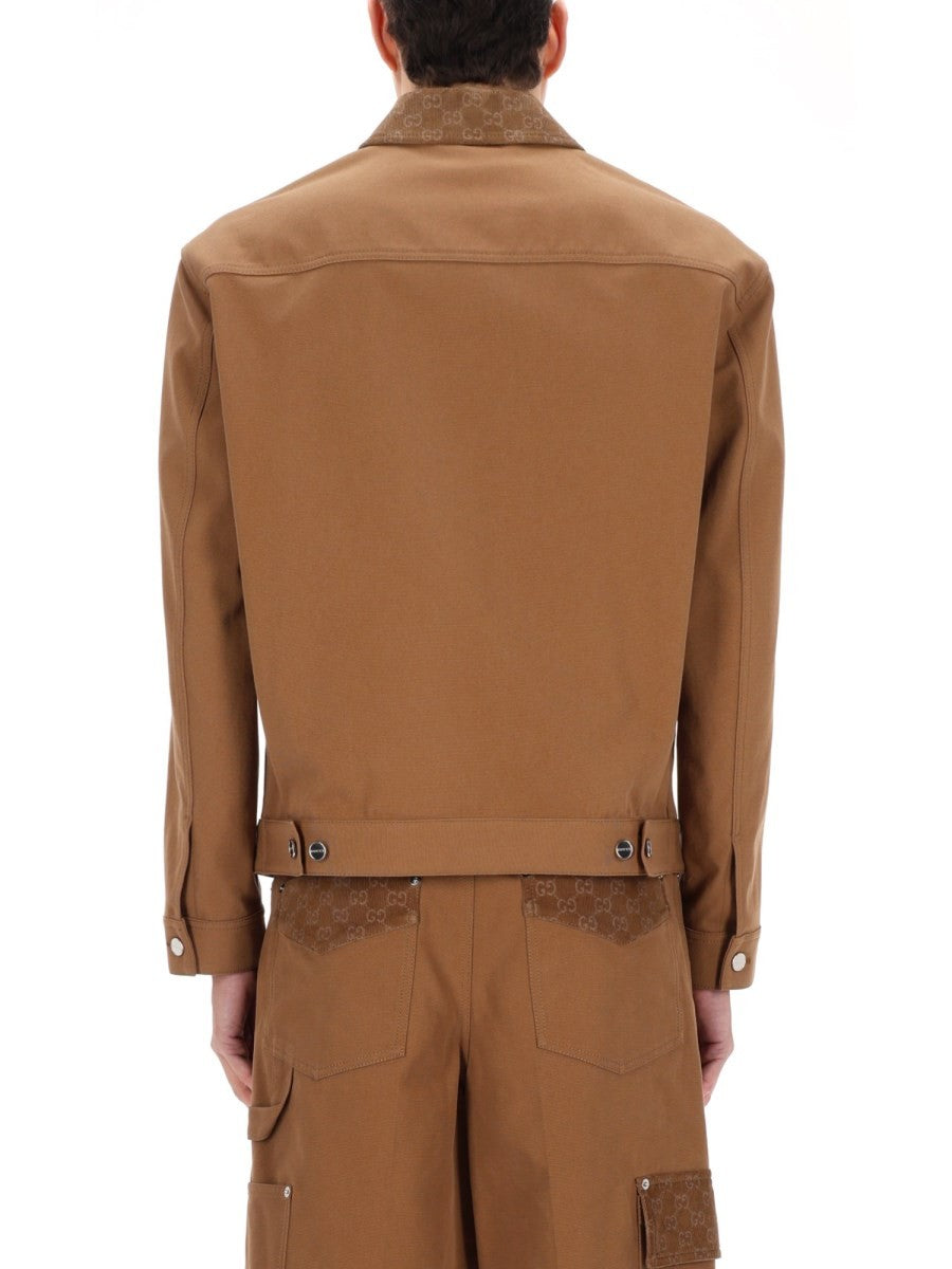 JACKET WITH ZIPPER AND COLLAR