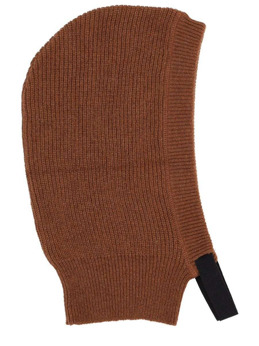 KNITTED HOOD