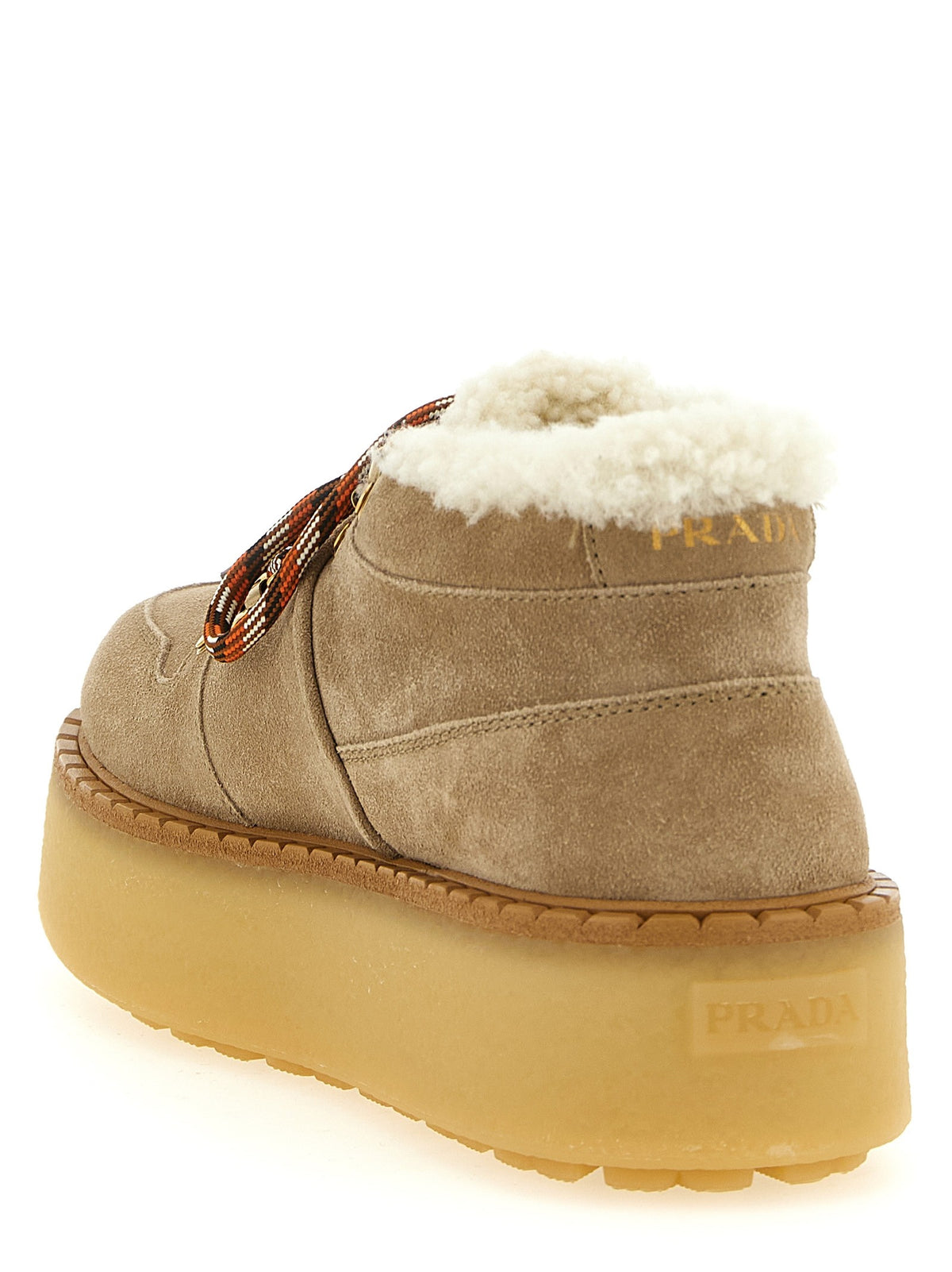 Lace-up ankle boots with shearling