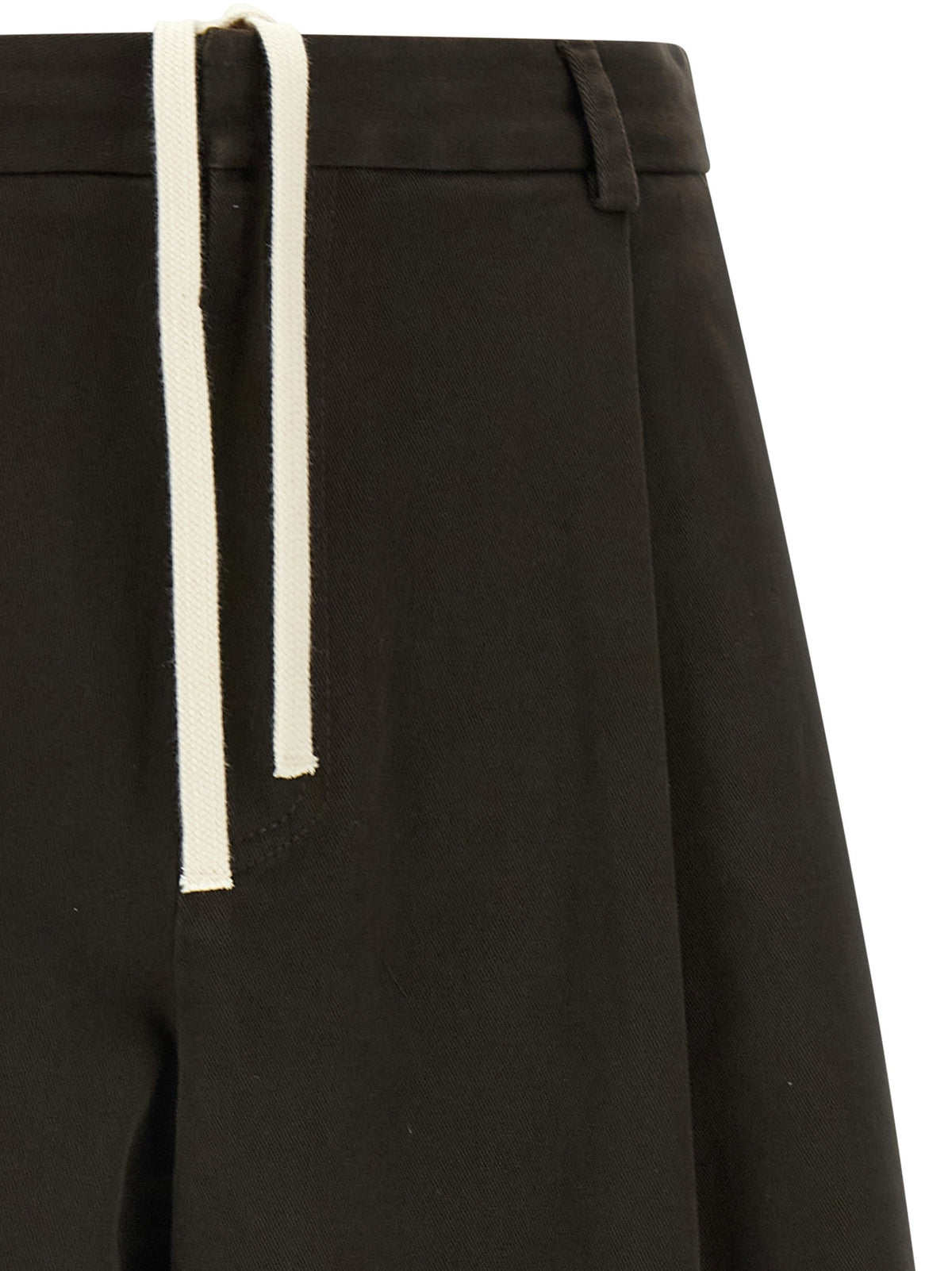 'Lake' bermuda shorts