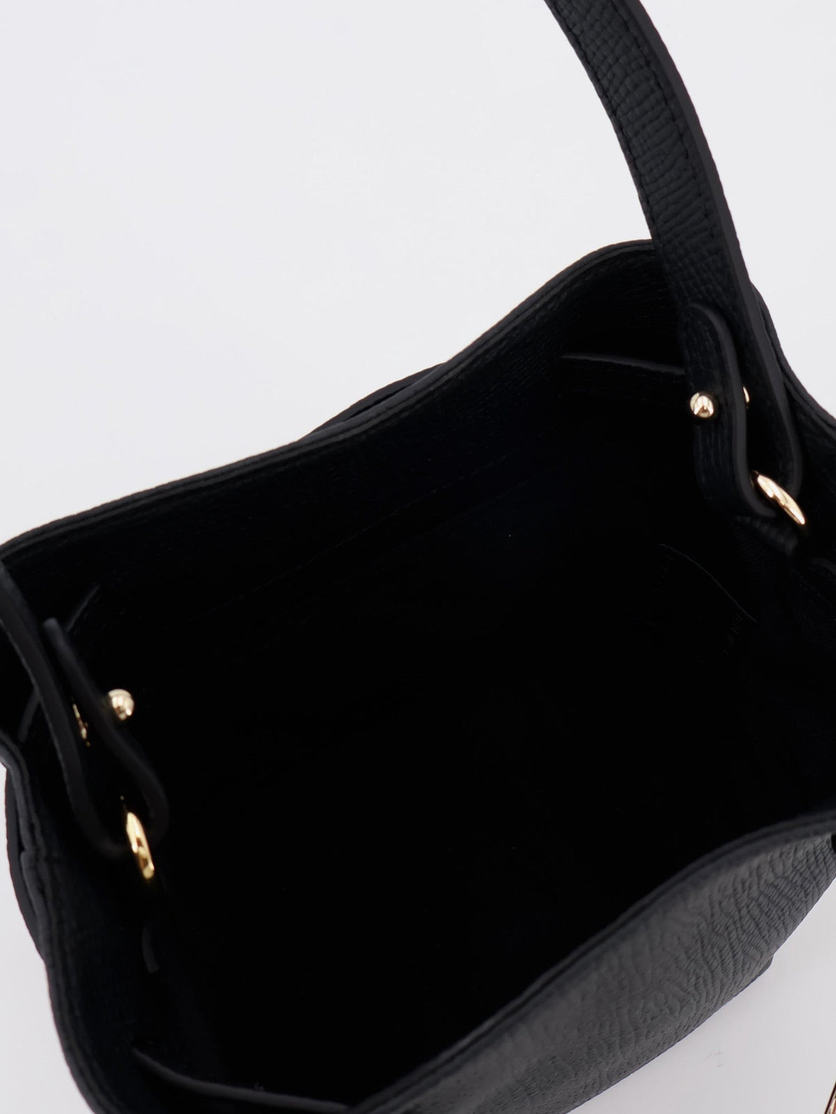 Le Smart leather bucket bag