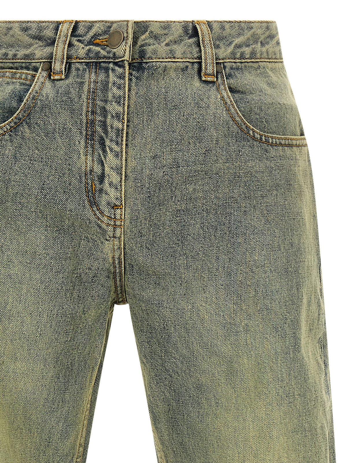 'Lean' jeans