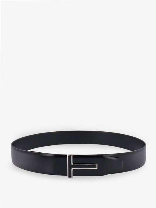 Leather belt with enameled logo