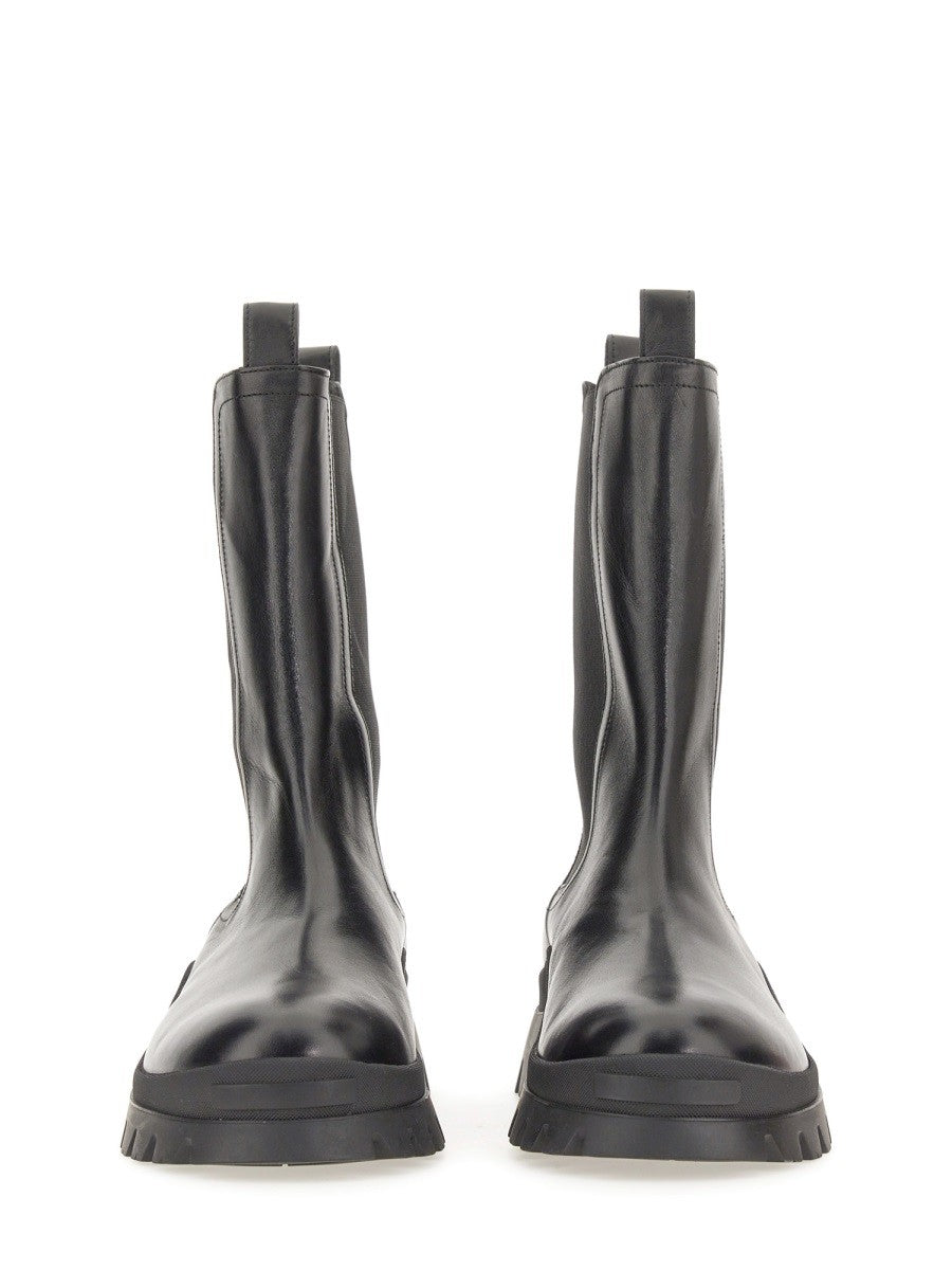 LEATHER BOOT