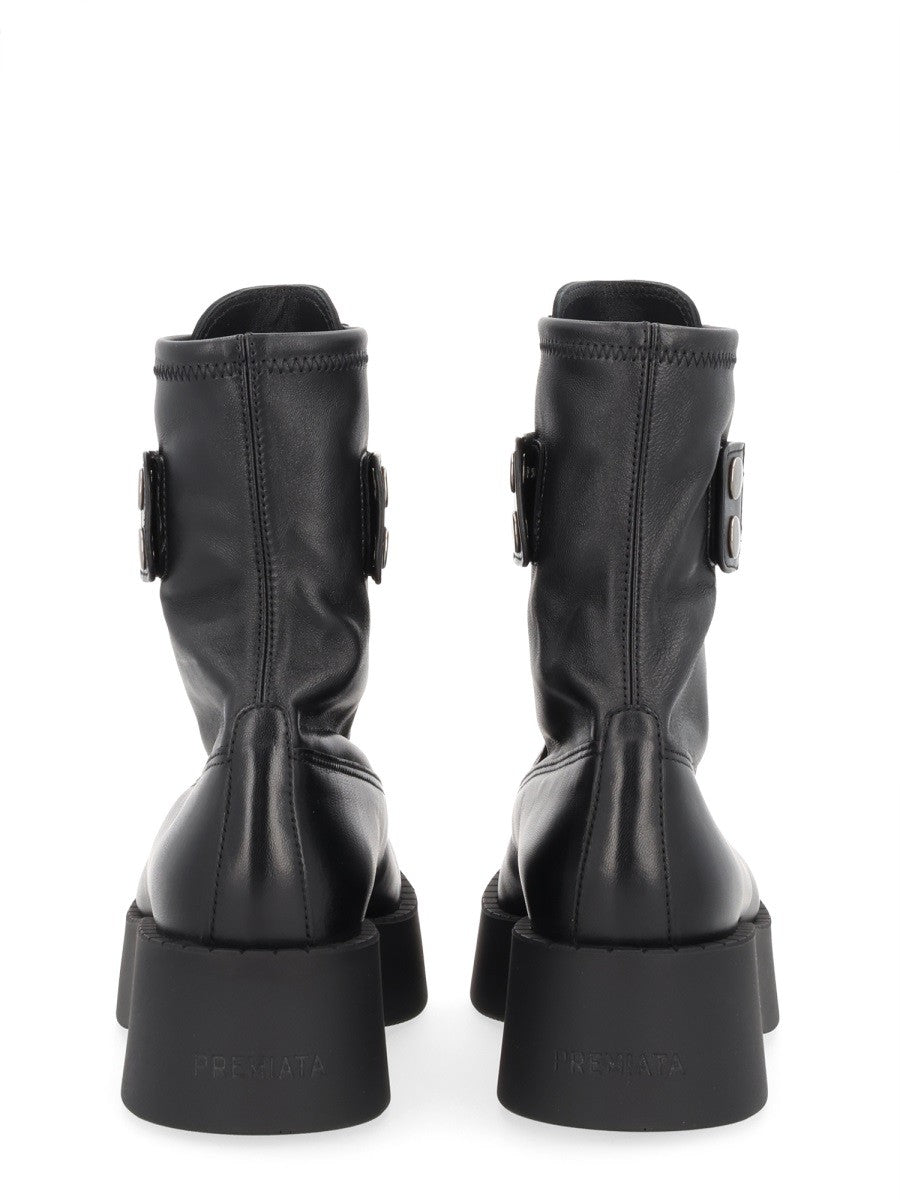 LEATHER BOOT