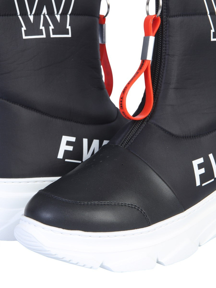 LEATHER BOOT