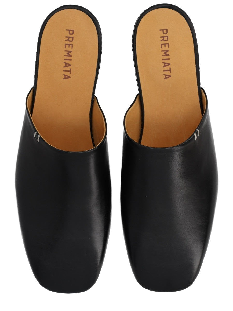 LEATHER SABOT