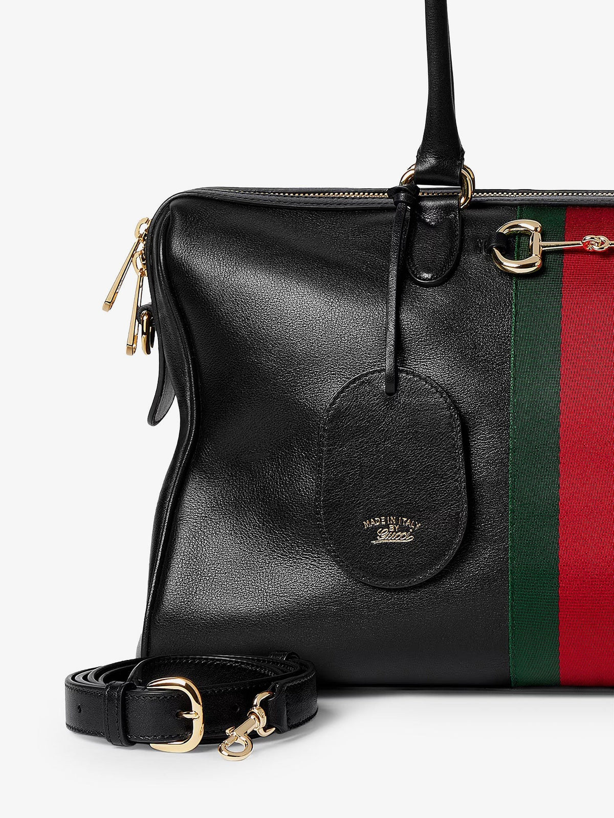 Leather shoulder bag with metal clasp